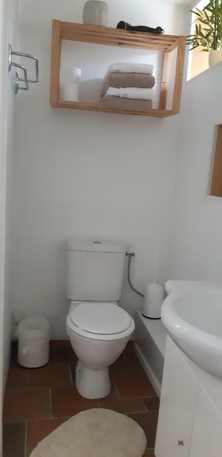 Le Petit Bretigny Guest House Beaumont  Ngoại thất bức ảnh